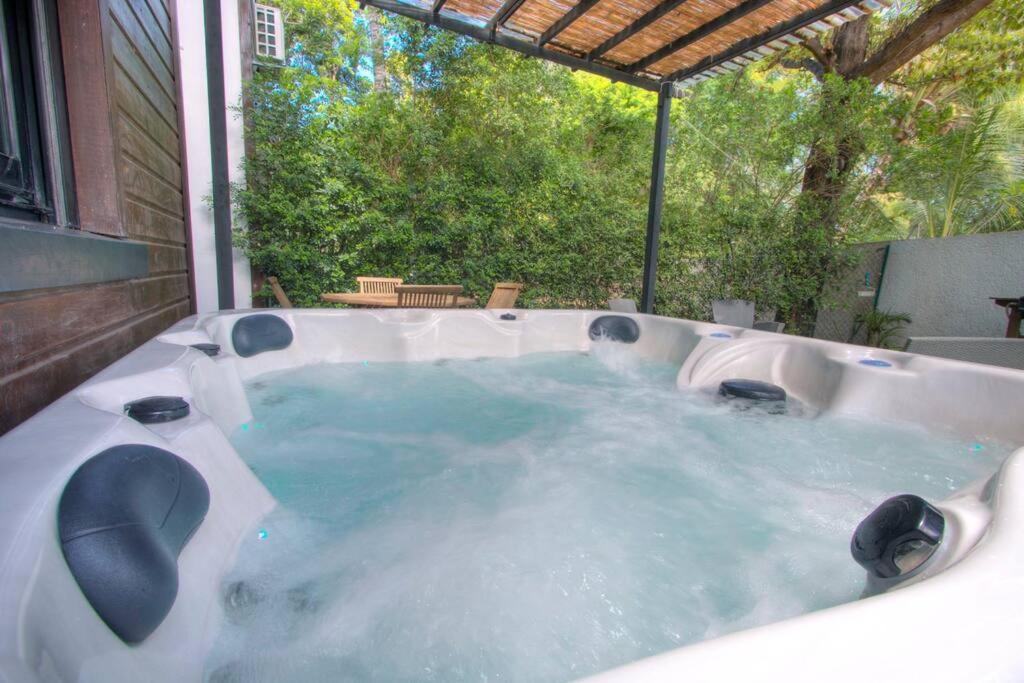Le Grand Bleu - Jacuzzi - Apt Ла-Салін-ле-Бен Екстер'єр фото